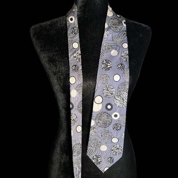 Mens Silk Tie Lot - (2) Christian Dior (1) Givenchy - Picture 8 of 9